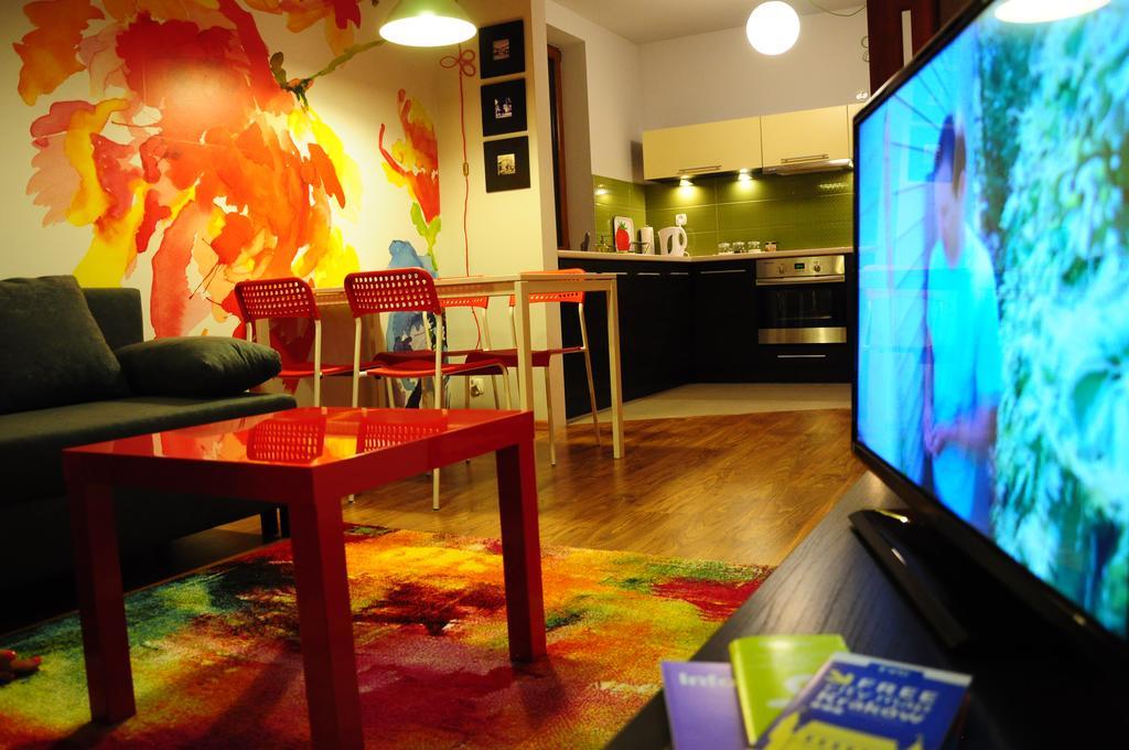 Color Apartment Krakow Ngoại thất bức ảnh