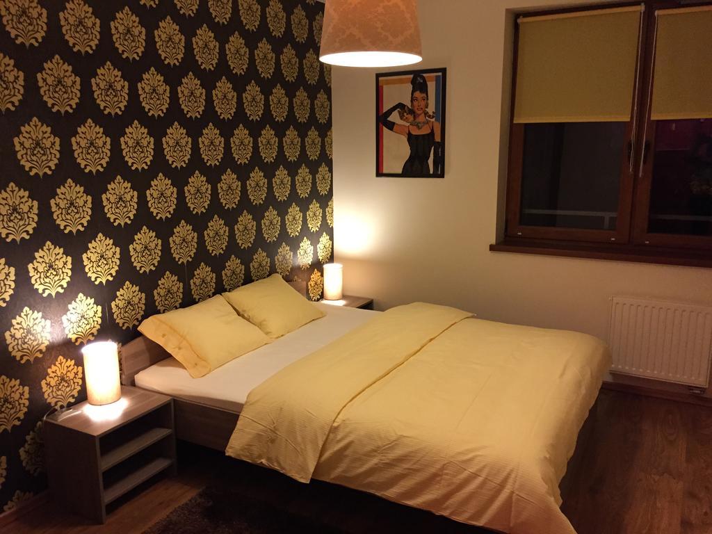 Color Apartment Krakow Ngoại thất bức ảnh
